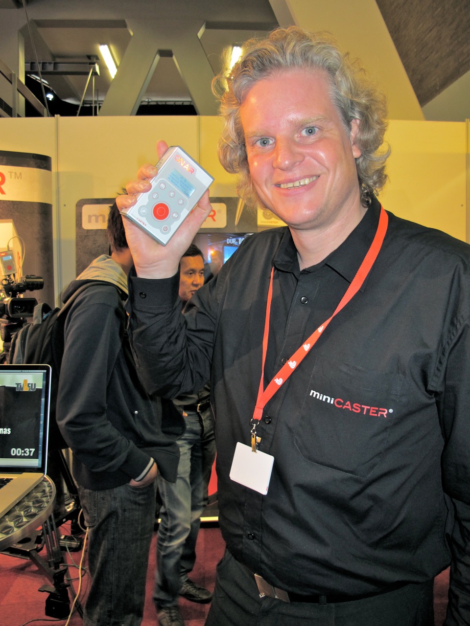 TV1.EU's Michael Westphal showing off the brand-new miniCASTER